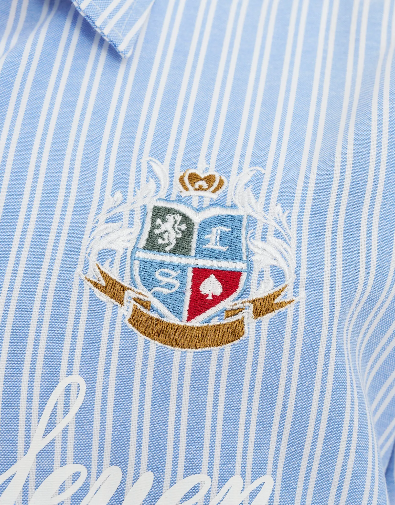 Ace Supply Cropped Short Sleeve Shirt in Lt Blue