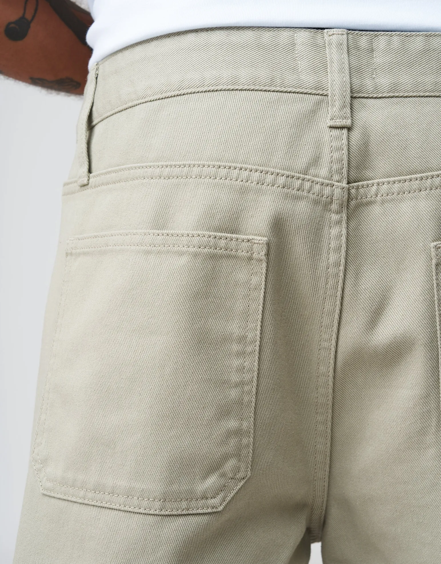 Baggy Fit Twill Pants in Beige