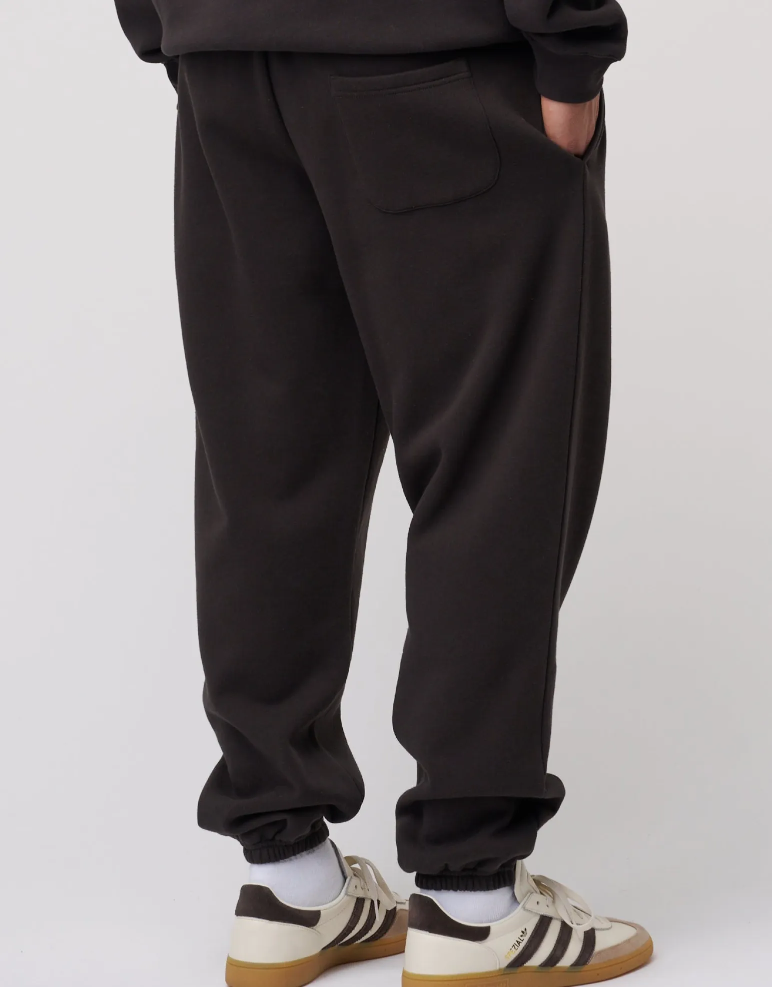Baggy Leisure Club Cuffed Track Pants in Black