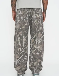 Baggy Vintage Foliage Camo Pants in Camo