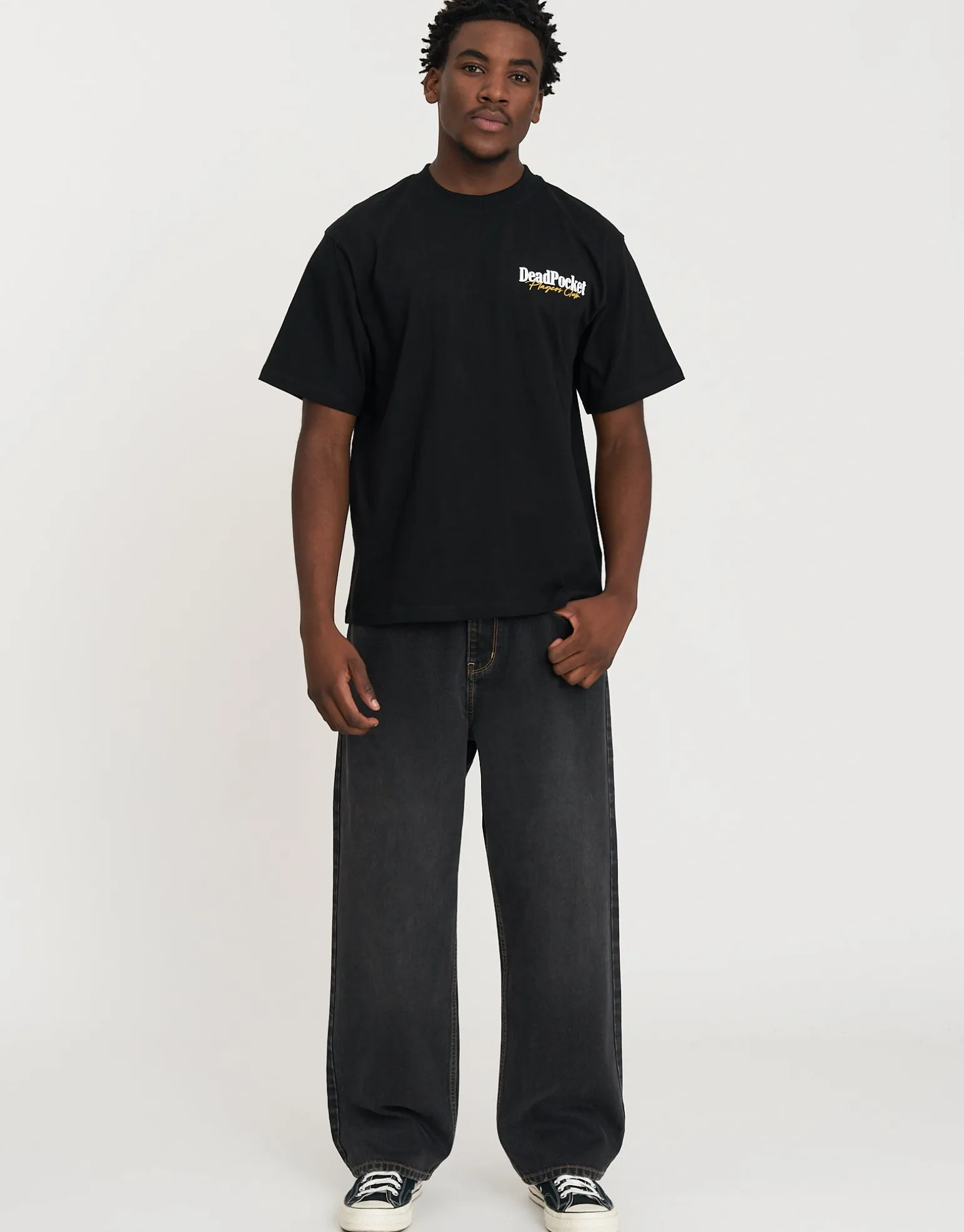 8 Ball Pool Relaxed Fit T Shirt in Black