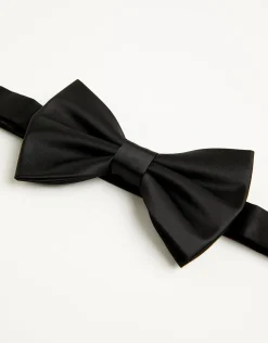 Bow Tie in Black