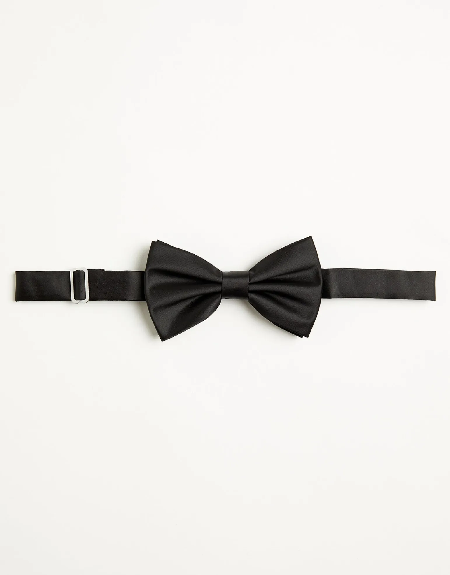 Bow Tie in White
