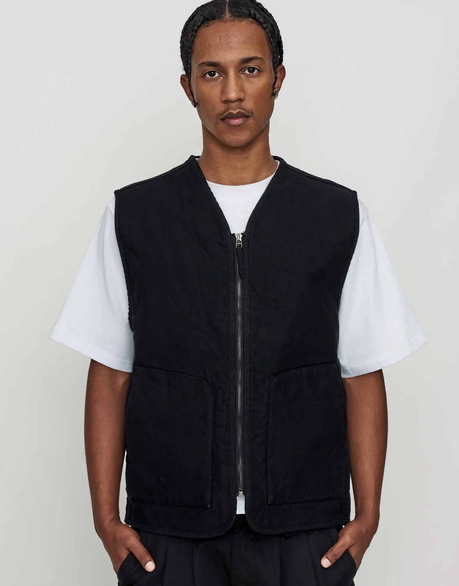 Canvas Zip Up Vest in Washed Black