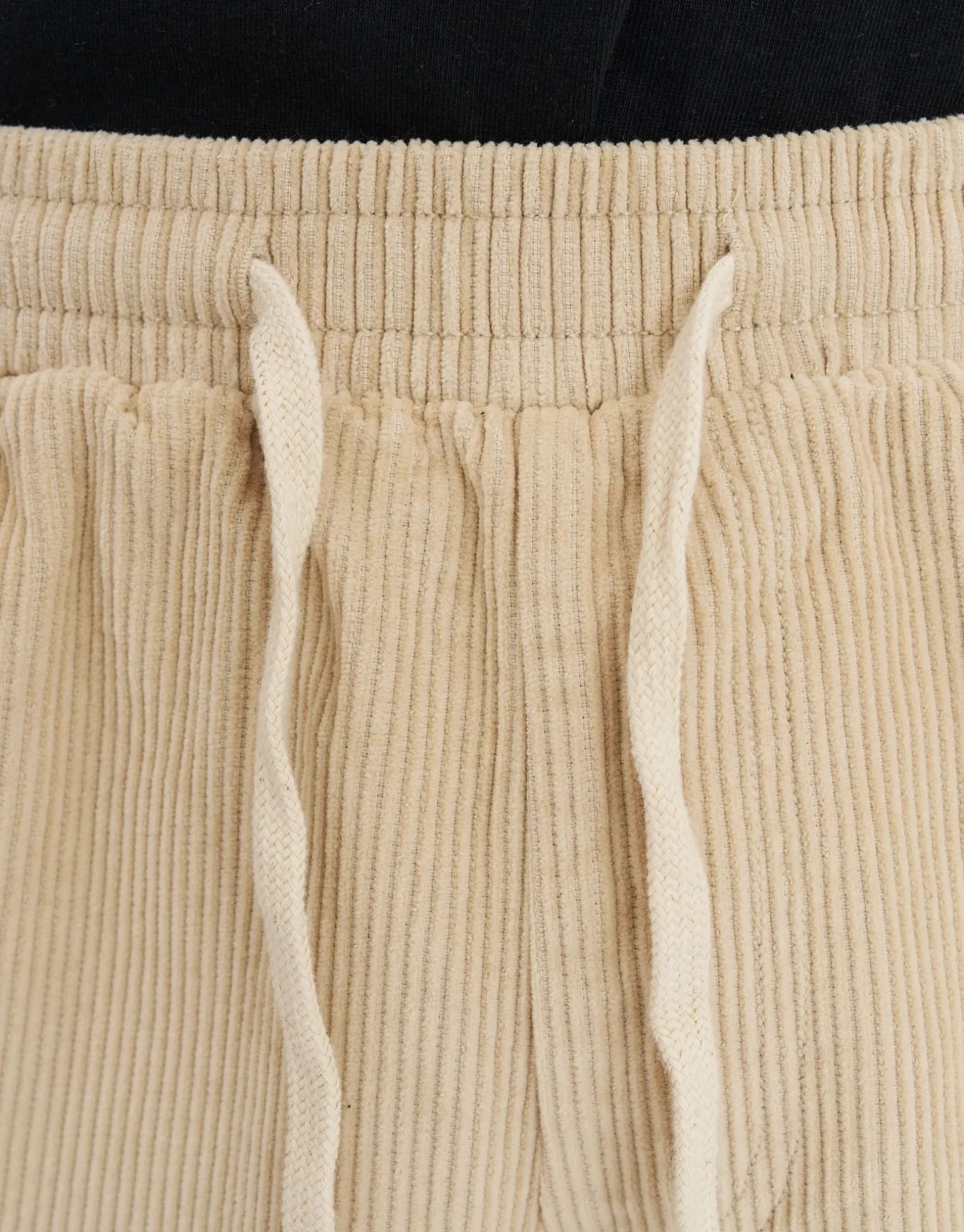Cord Elastic Waist Walk Shorts in Beige