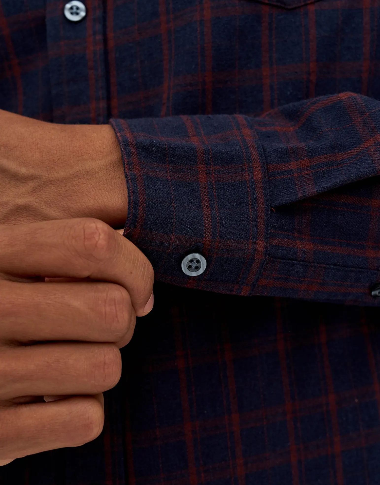 Crimson Check Long Sleeve Shirt in Navy