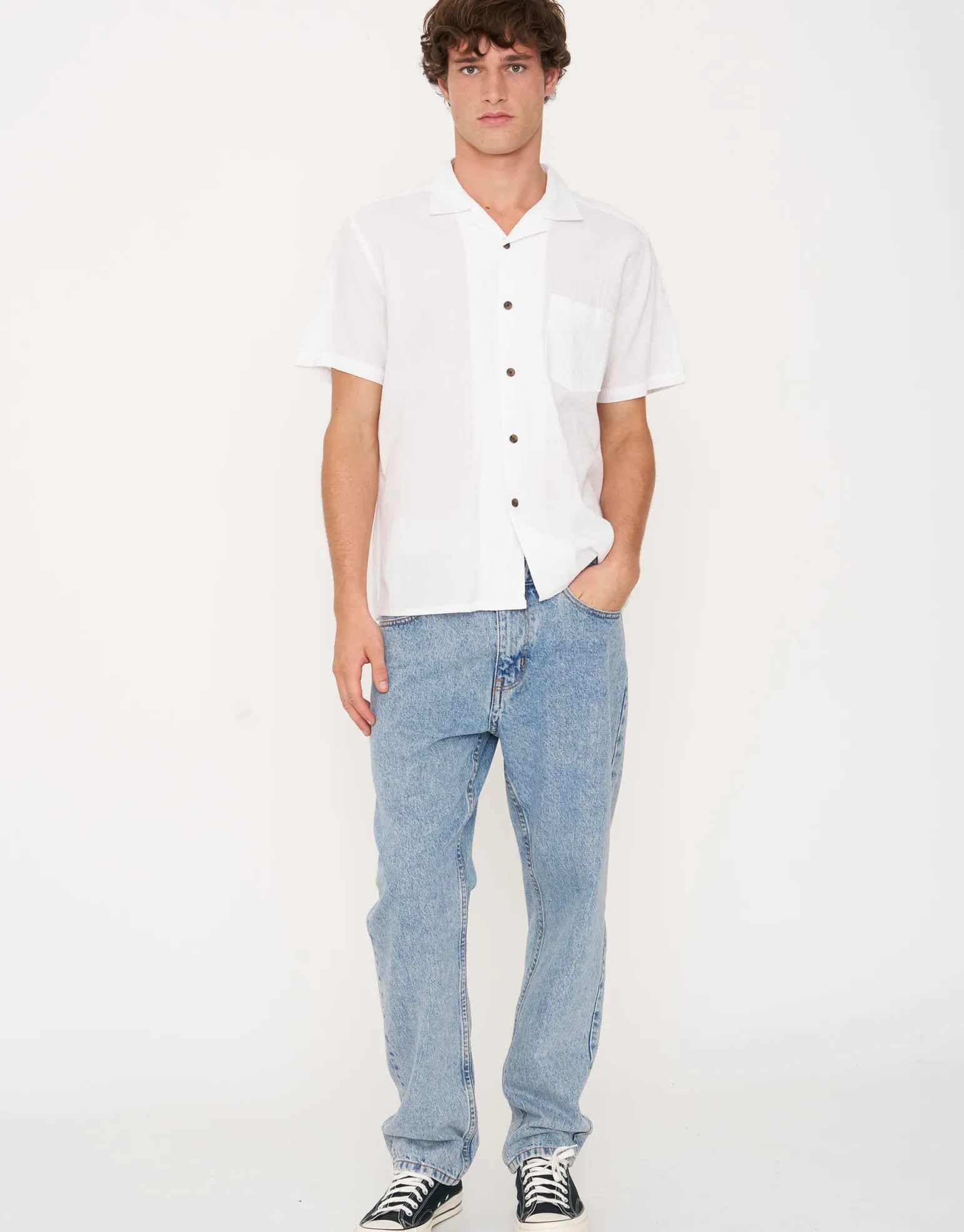 Crinkled Texture Short Sleeve Shirt in Moon