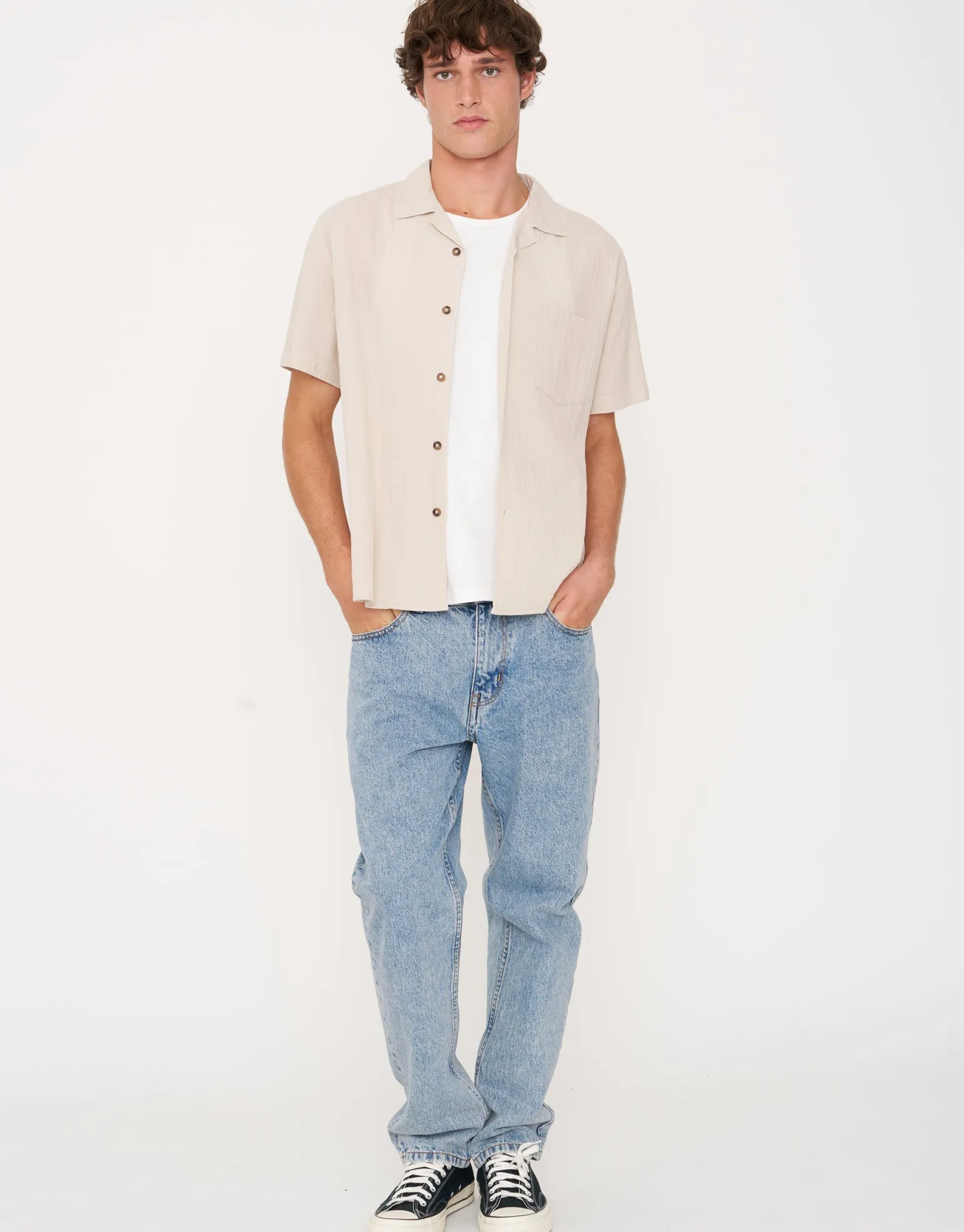 Crinkled Texture Short Sleeve Shirt in Moon