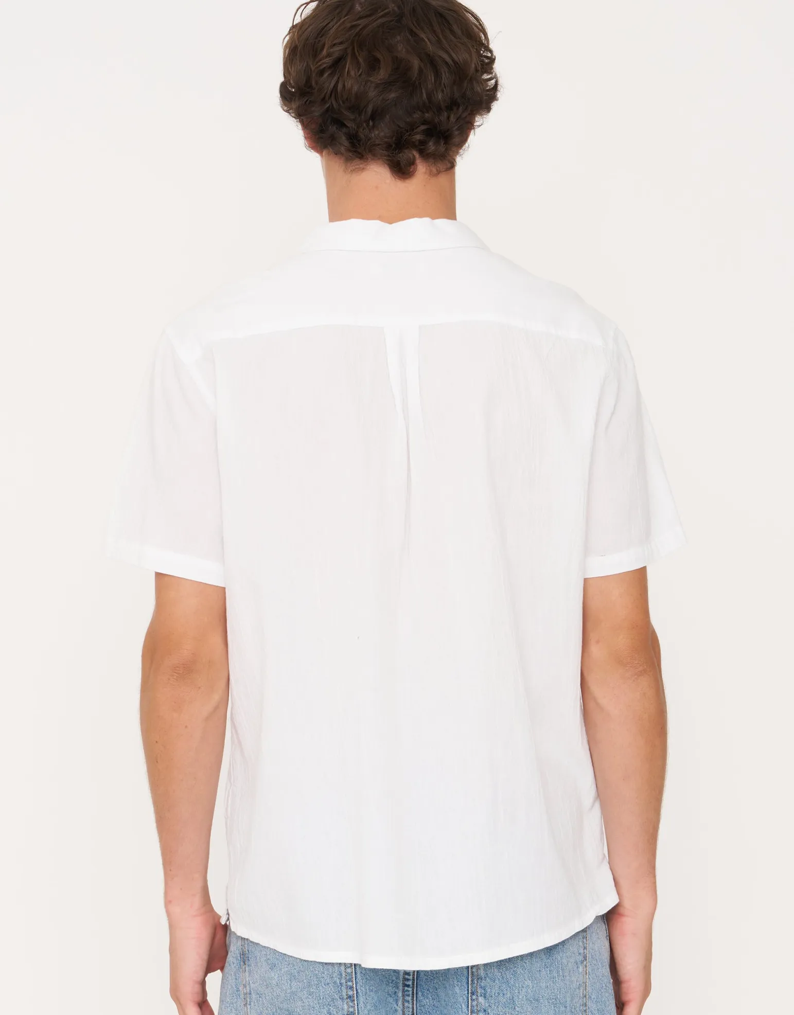 Crinkled Texture Short Sleeve Shirt in Beige