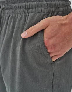 Crinkle Texture Elastic Waist Shorts in Charcoal
