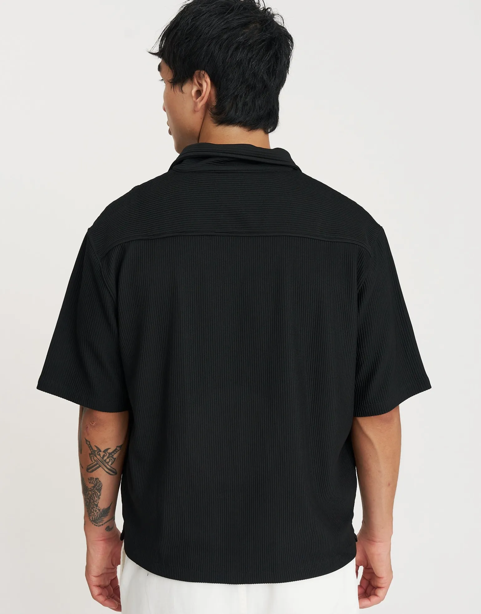 Cropped Plisse Embroidered Short Sleeve Shirt in Off White