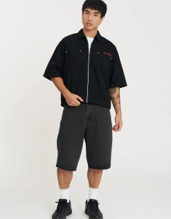 Cropped Zip Up Short Sleeve Shirt in Black