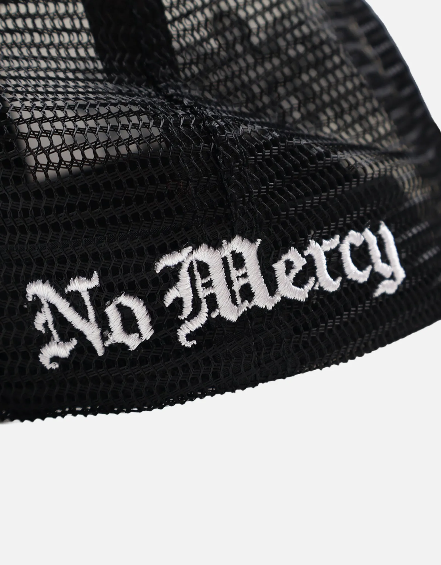 Cross Trucker Cap in White