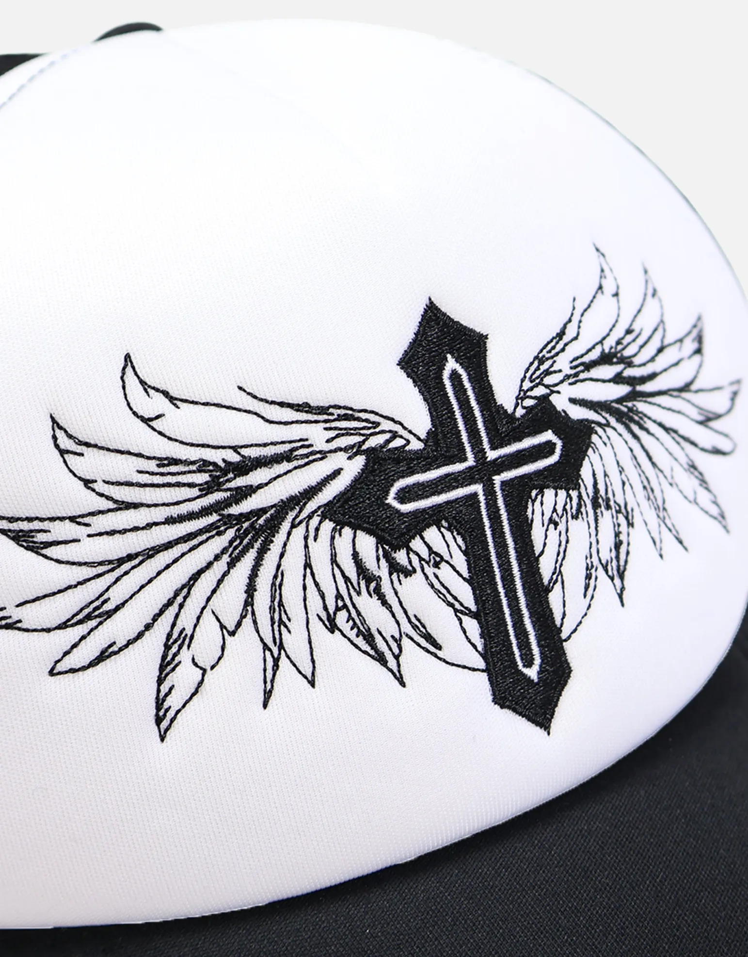 Cross Trucker Cap in White