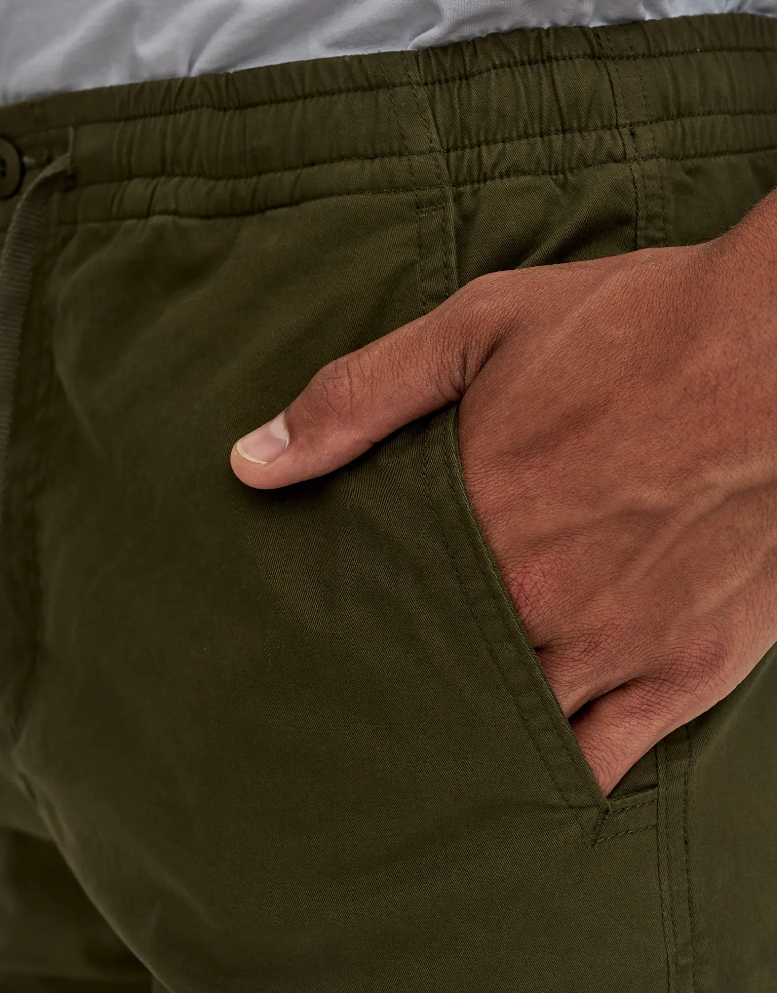 Cuffed Cargo Joggers in Stone