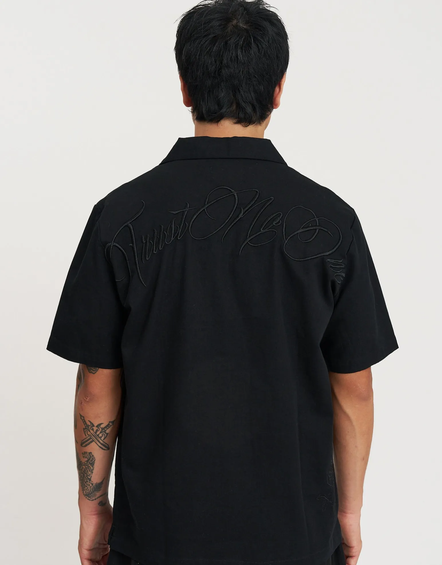 Dark Rose Short Sleeve Shirt in Black