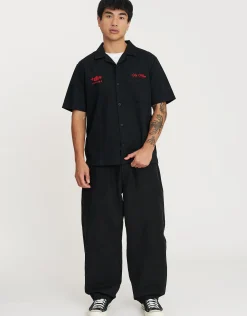 Dark Rose Short Sleeve Shirt in Black