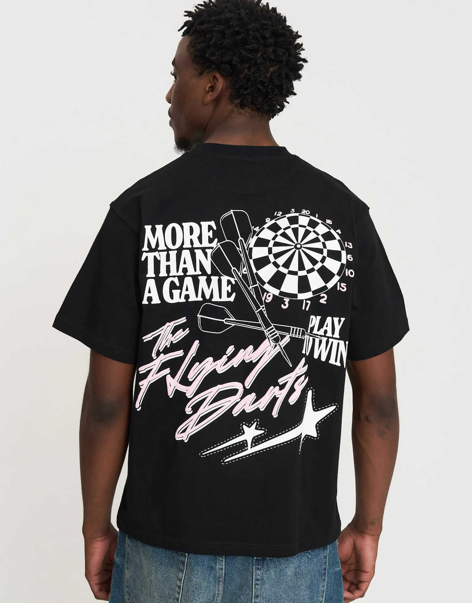Darts Relaxed Fit T Shirt in Black