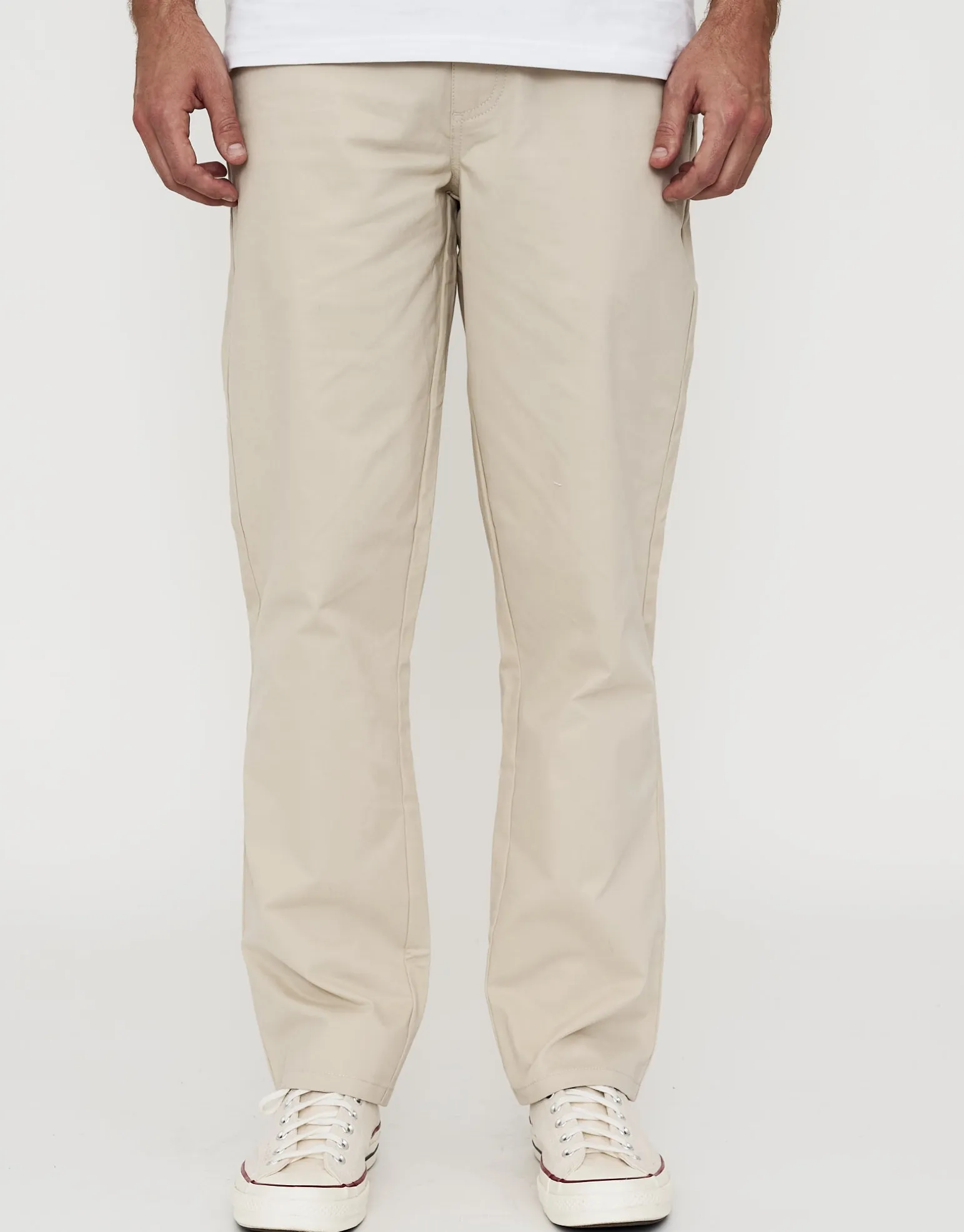 Delta Standard Fit Chinos in Burgundy