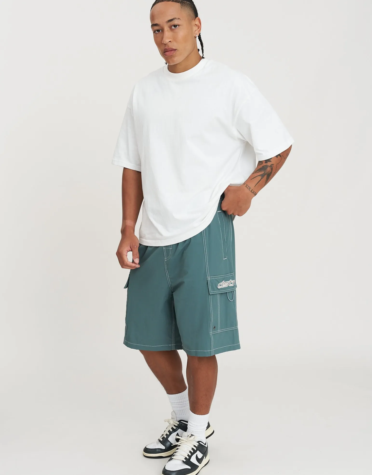 Distortion Cargo Swim Shorts in Black