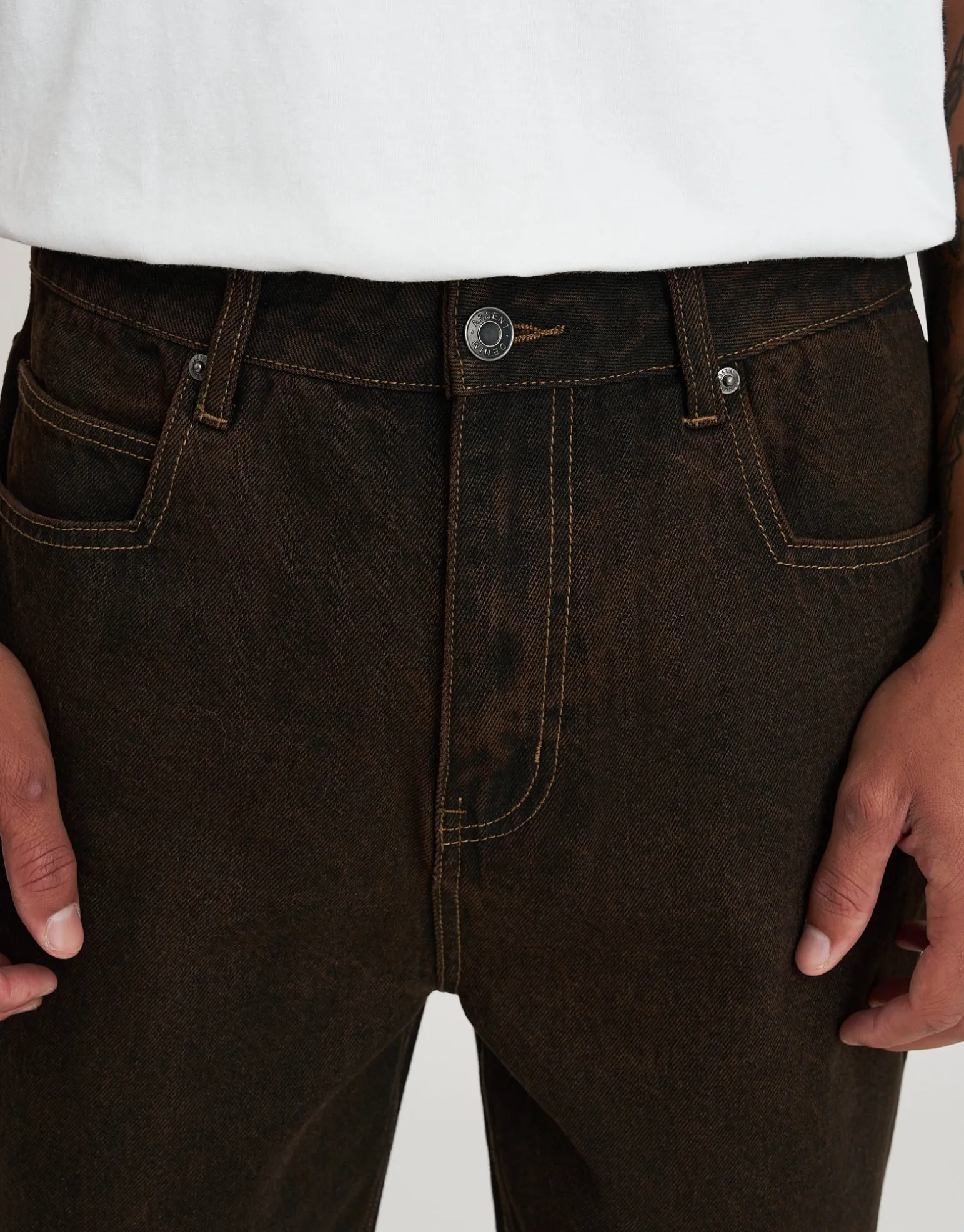 Distortion Debossed Baggy Jean in Brown Fade