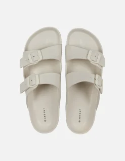 Double Strap Sandals in Black