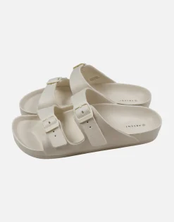 Double Strap Sandals in Black