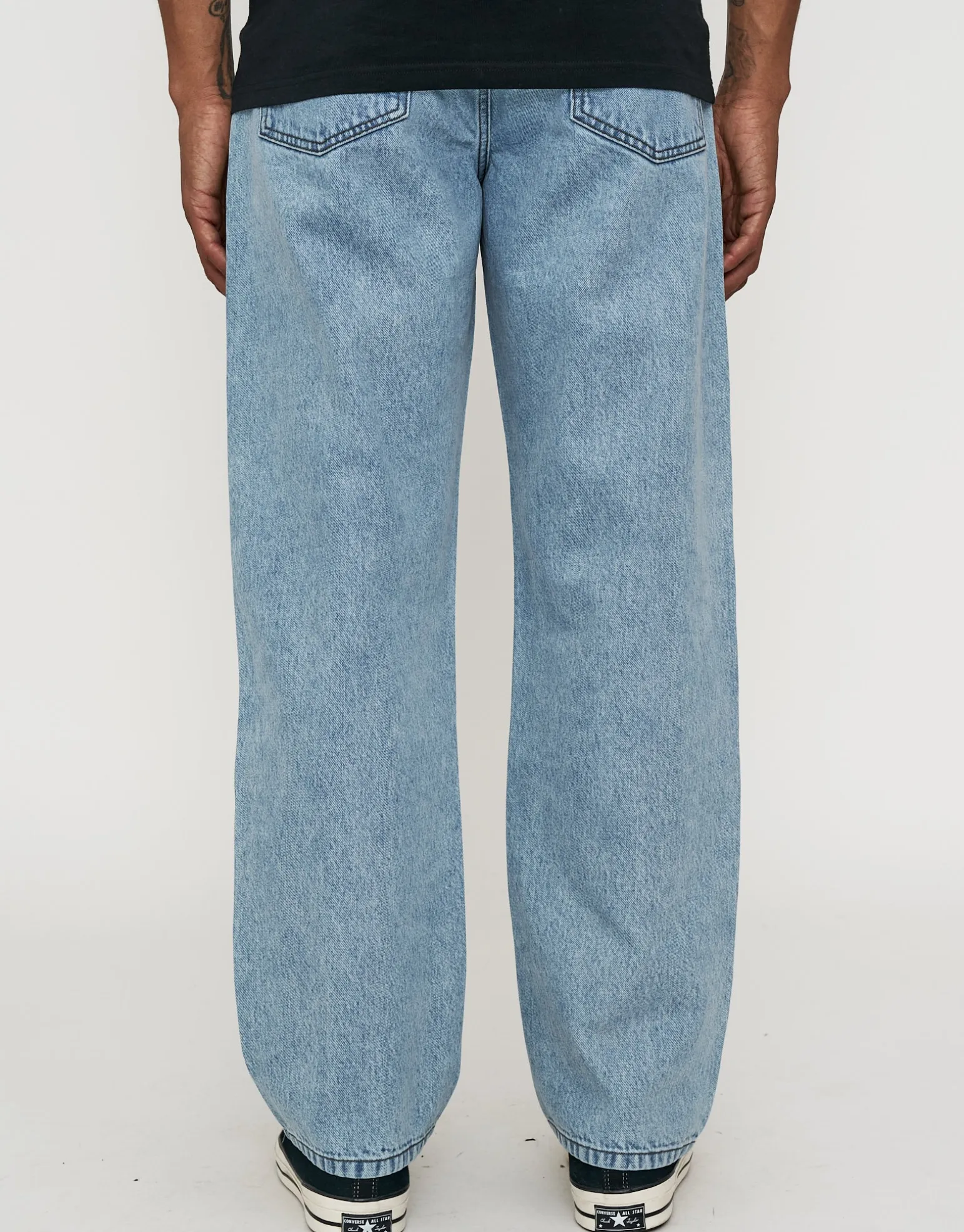 Easy Fit Loose Jeans in Blue Fade