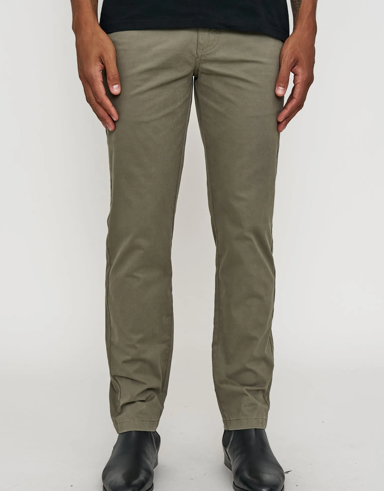 Echo Tapered Fit Chinos in Navy