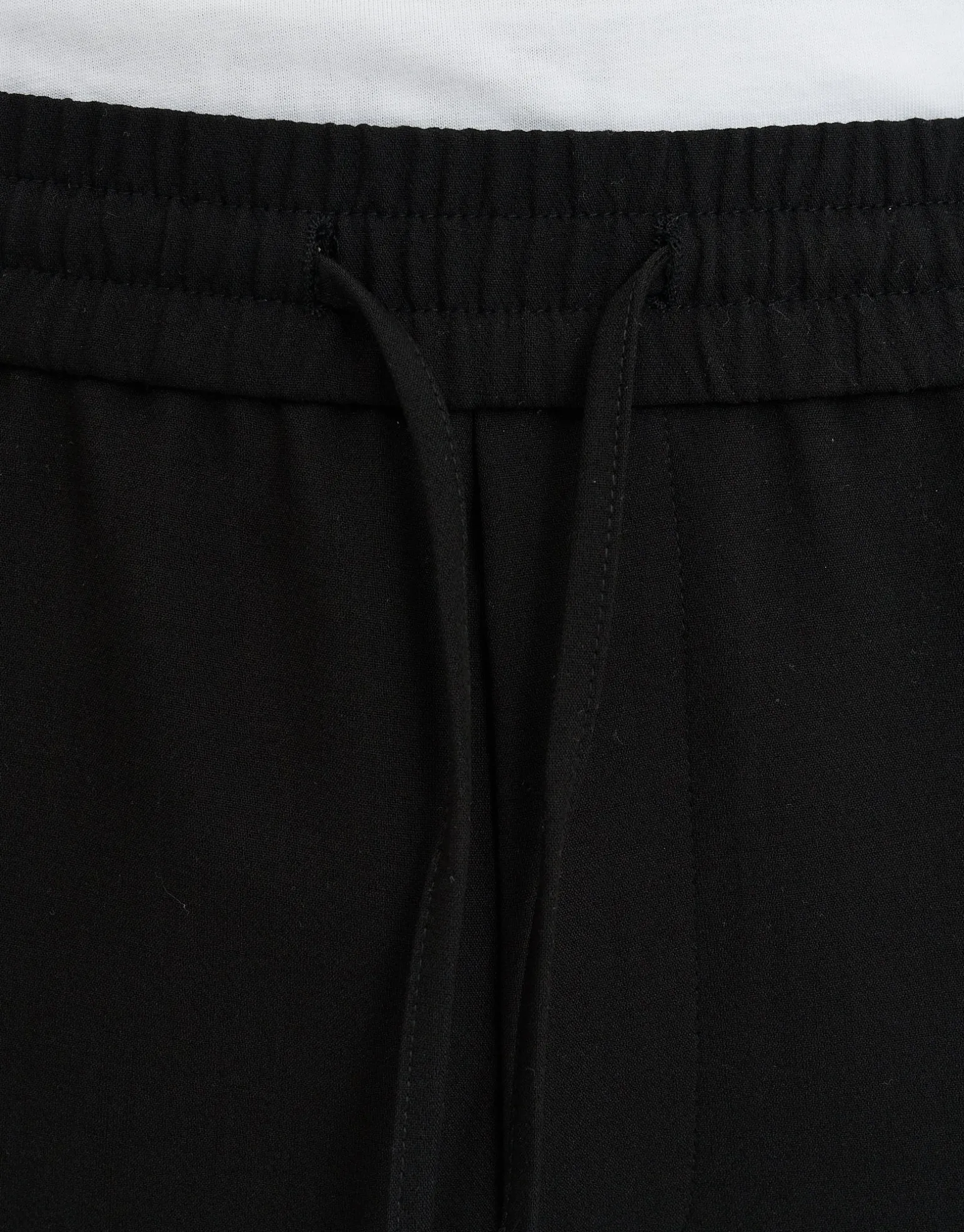Elastic Waist Relaxed Fit Joggers in Beige