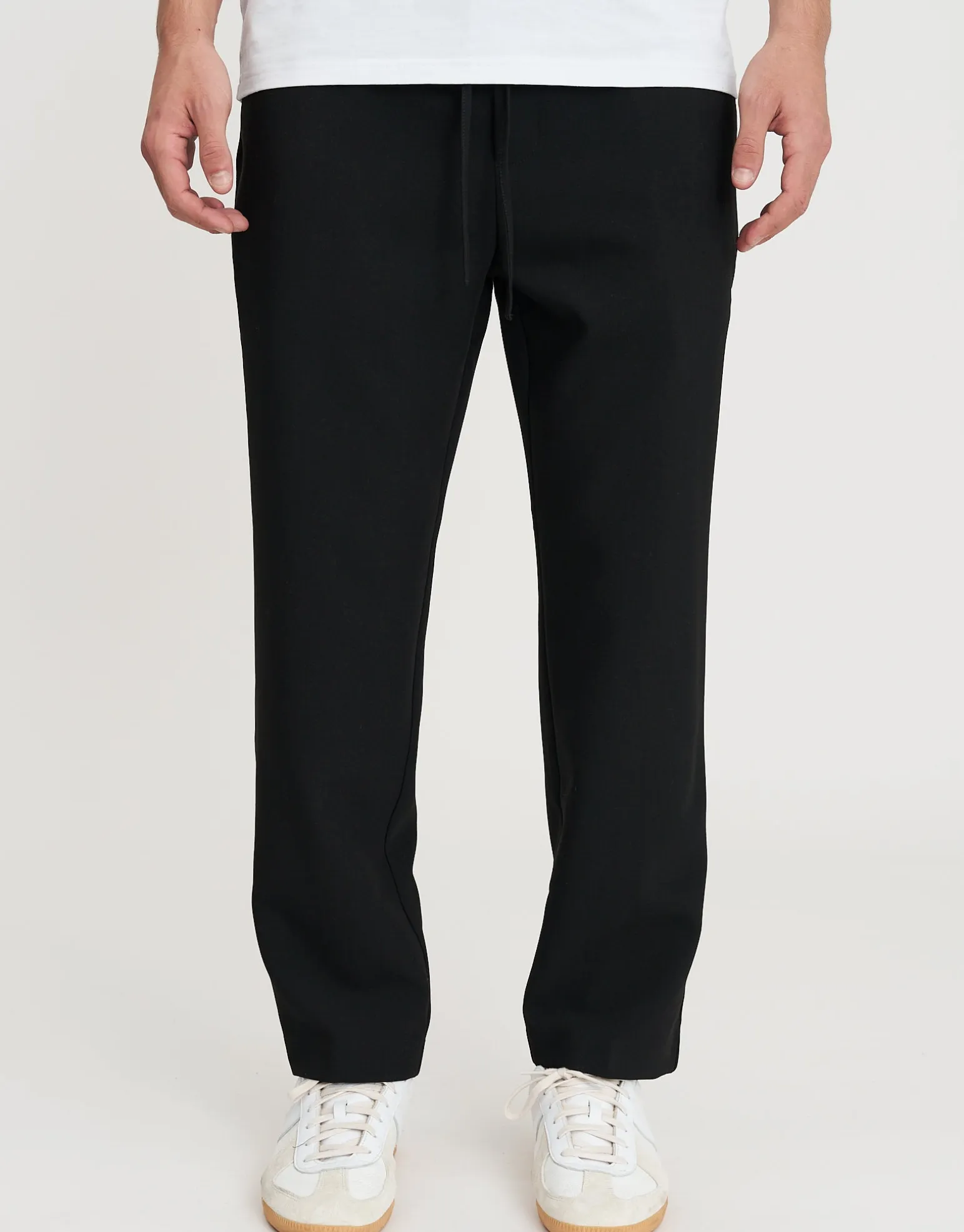 Elastic Waist Relaxed Fit Joggers in Beige