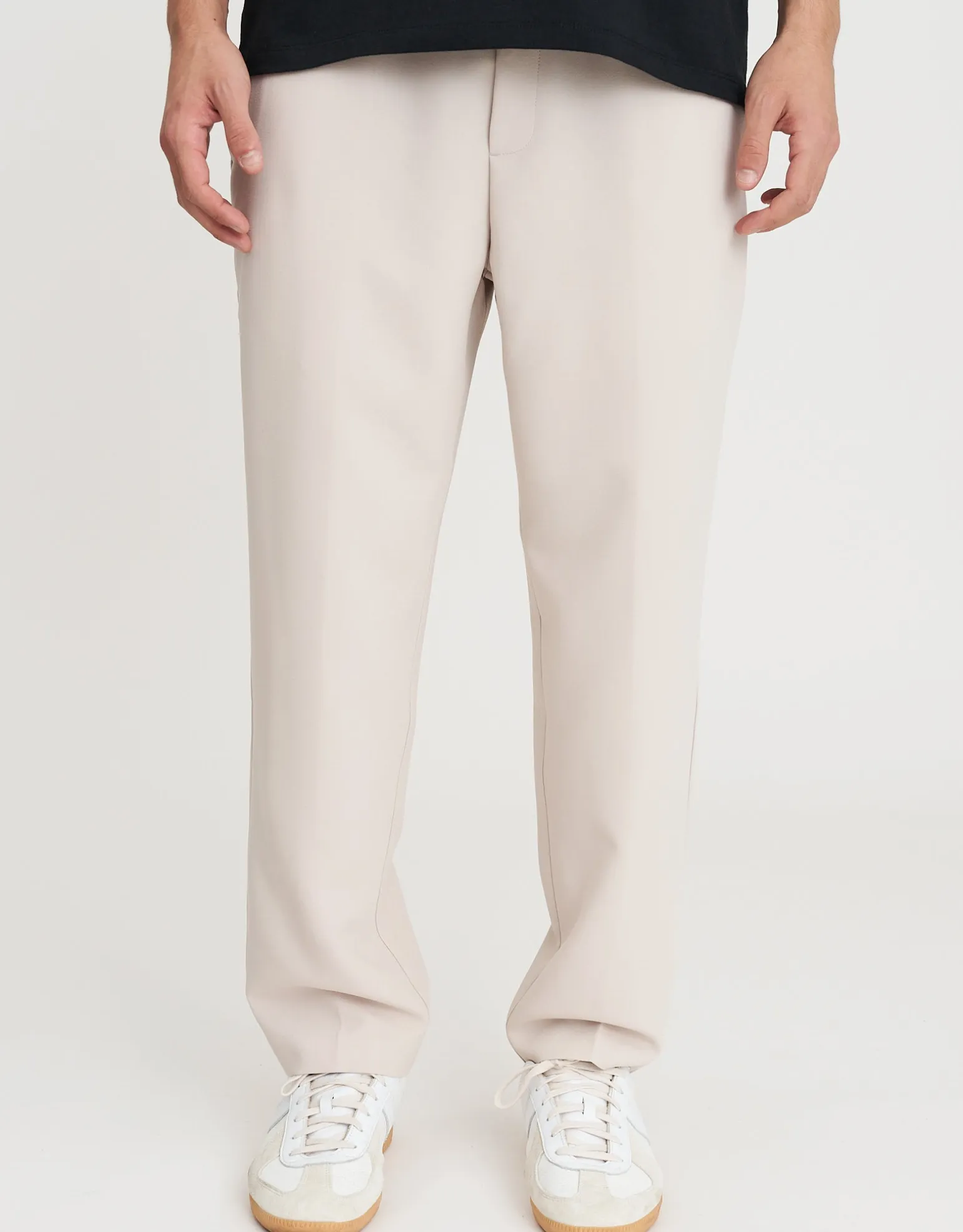 Elastic Waist Relaxed Fit Joggers in Beige