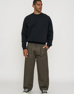 Essential Oversized Crew Neck Sweat in Black