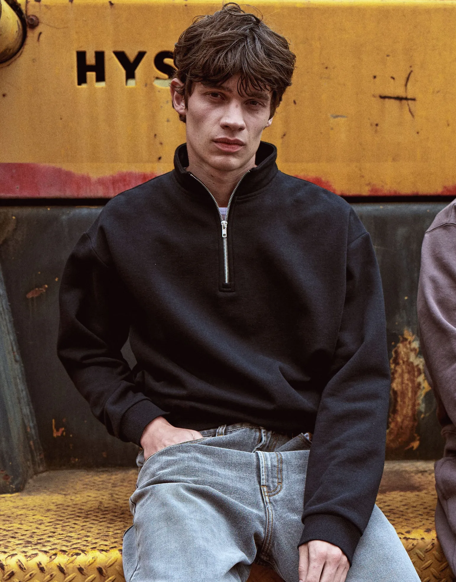Essential Oversized Quarter Zip Sweat in Snow Marl