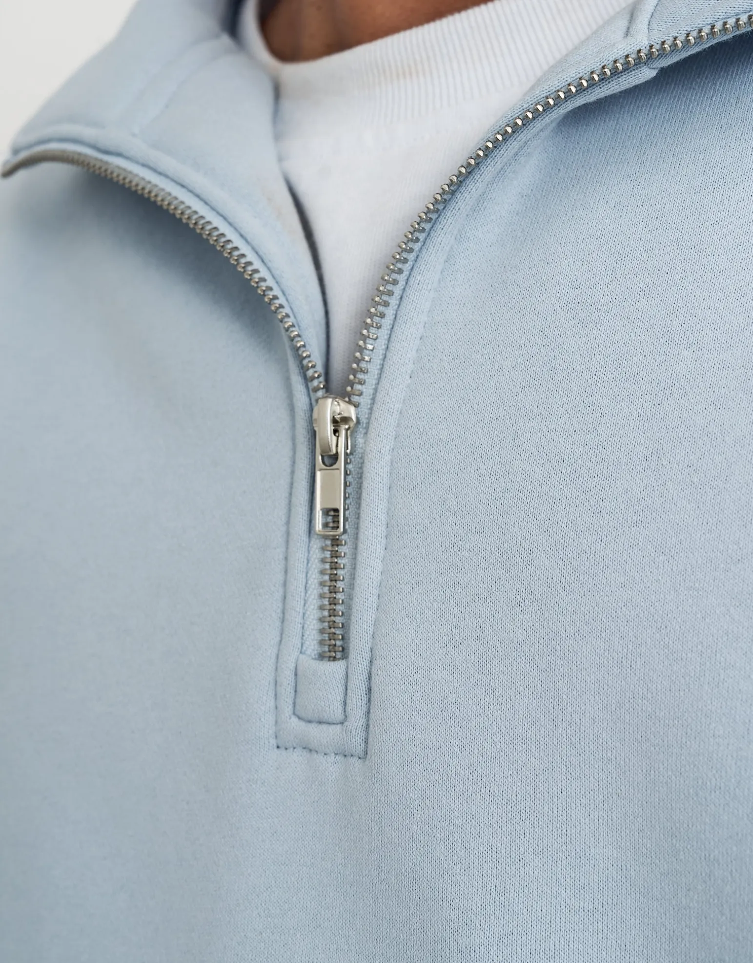 Essential Oversized Quarter Zip Sweat in Snow Marl