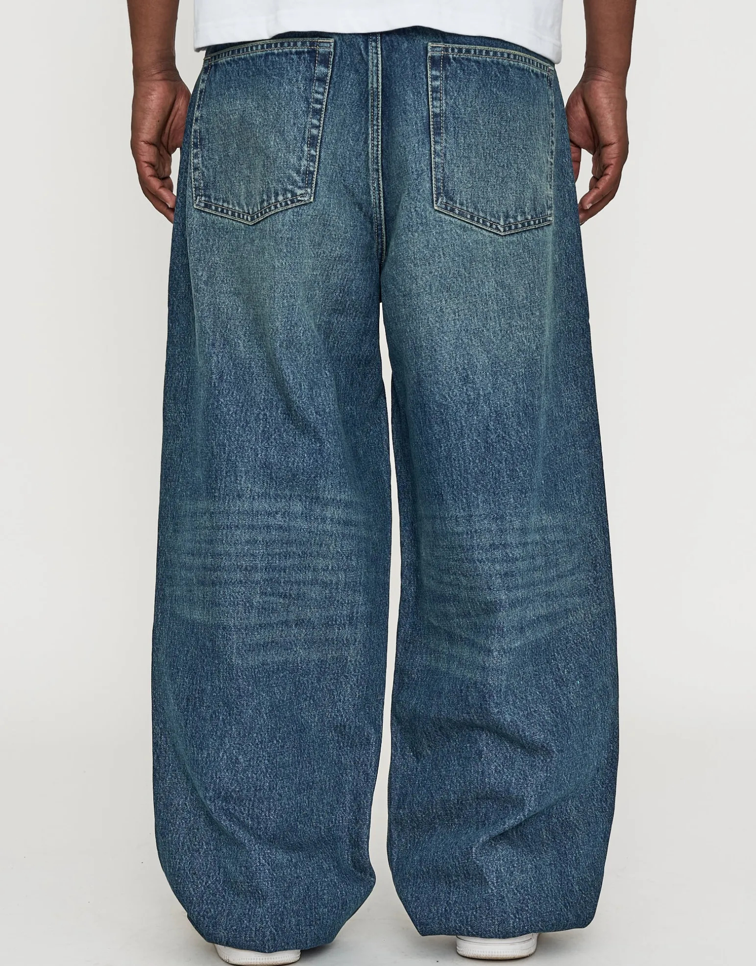 Extra Baggy Fit Jeans in Blue Fade