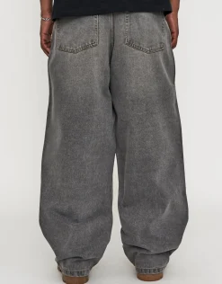 Extra Baggy Fit Jeans in Diesel Washed