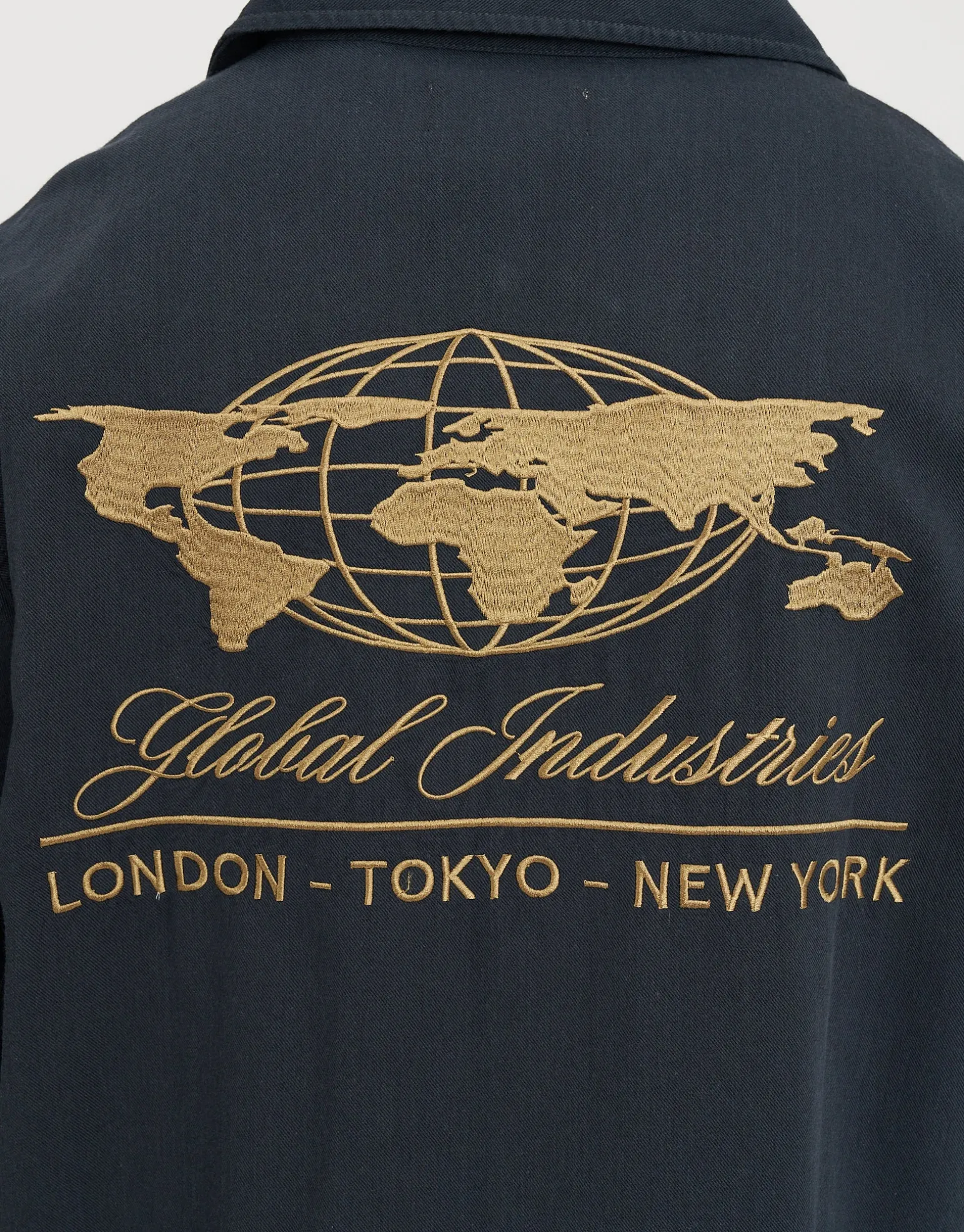Global Industries Cropped Short Sleeve Shirt in Ebony