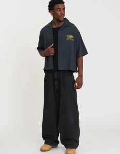 Global Industries Cropped Short Sleeve Shirt in Ebony