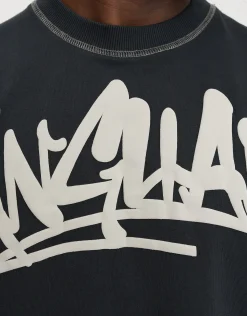 Graffiti Vanguard Raglan Box Fit T Shirt in Black