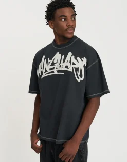 Graffiti Vanguard Raglan Box Fit T Shirt in Black