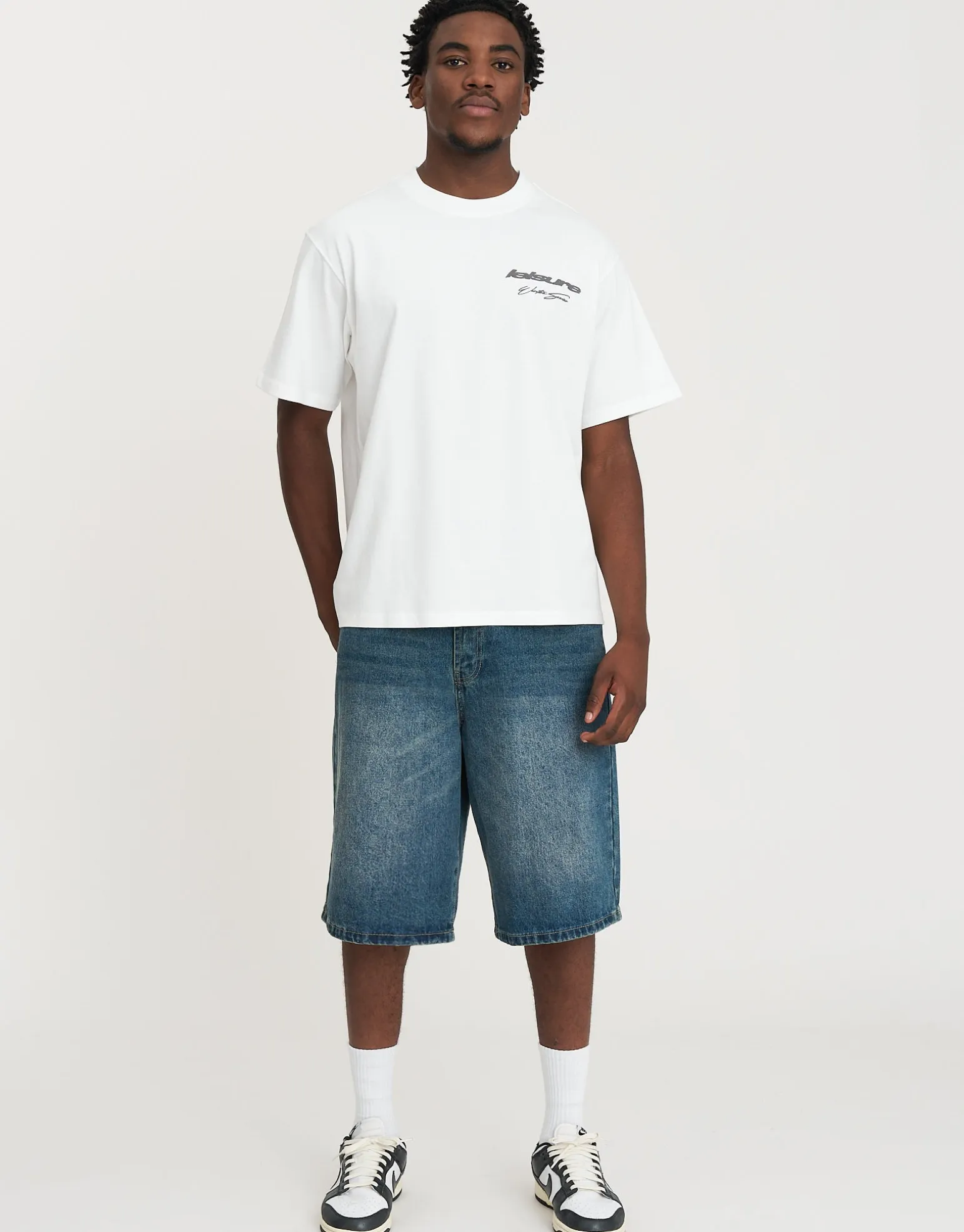 Leisure Relaxed Fit T Shirt in Pewter Grey