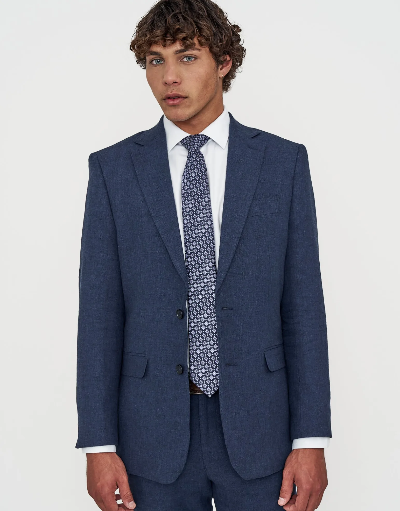 Linen Blend Slim Fit Suit Jacket in Oat