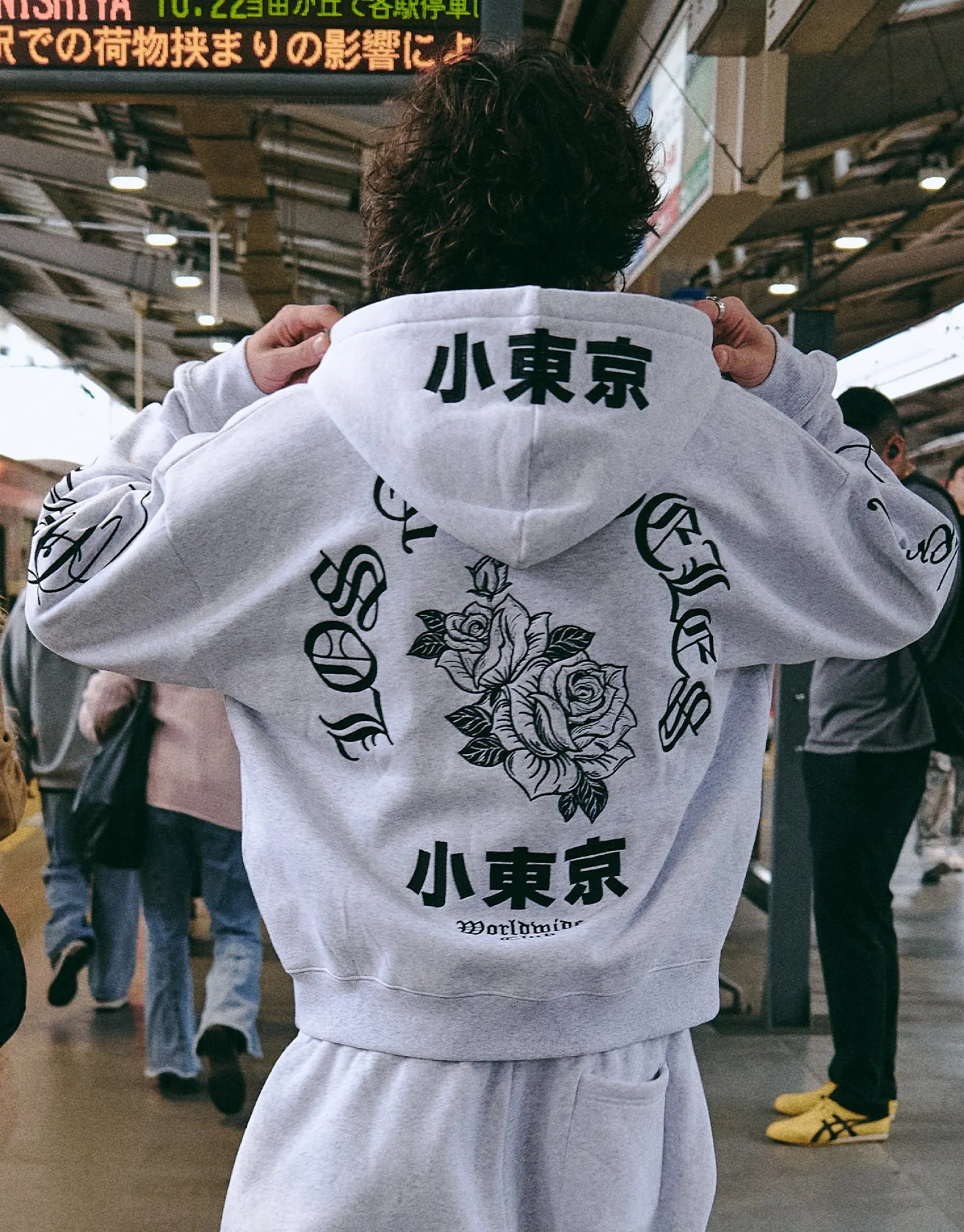 Los Angeles Rose Oversized Hoodie in Washed Black
