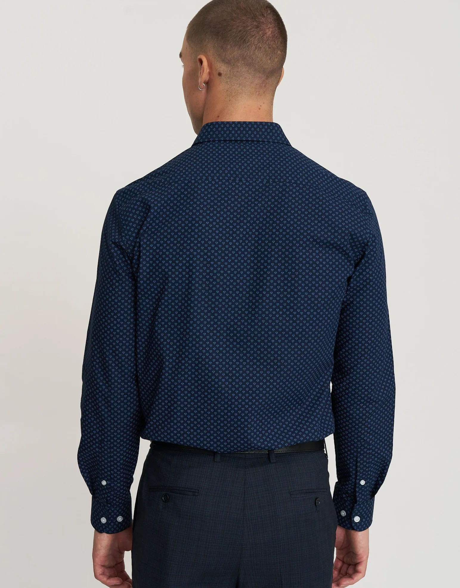 Malo Long Sleeve Dress Shirt in Navy