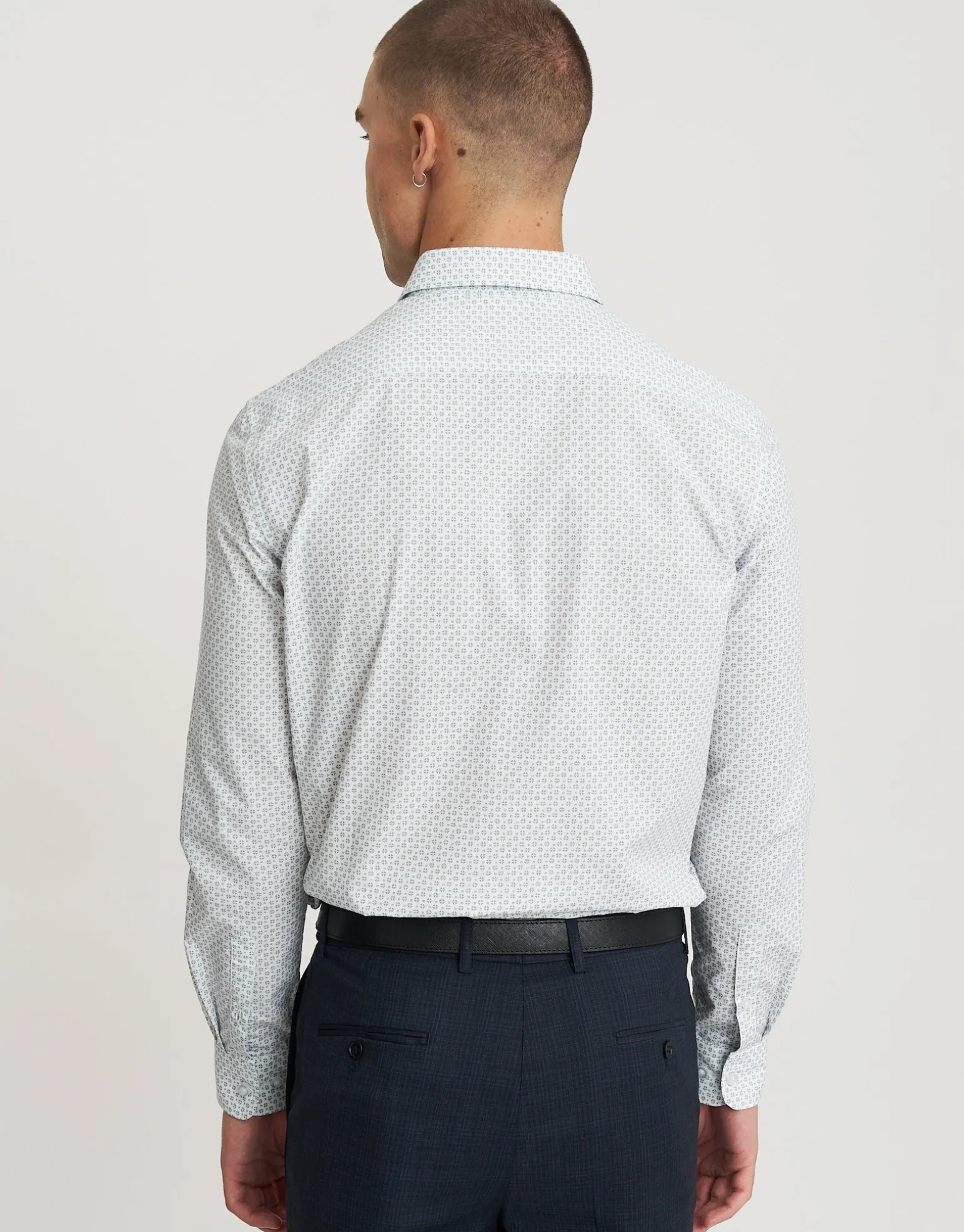 Malo Long Sleeve Dress Shirt in Navy