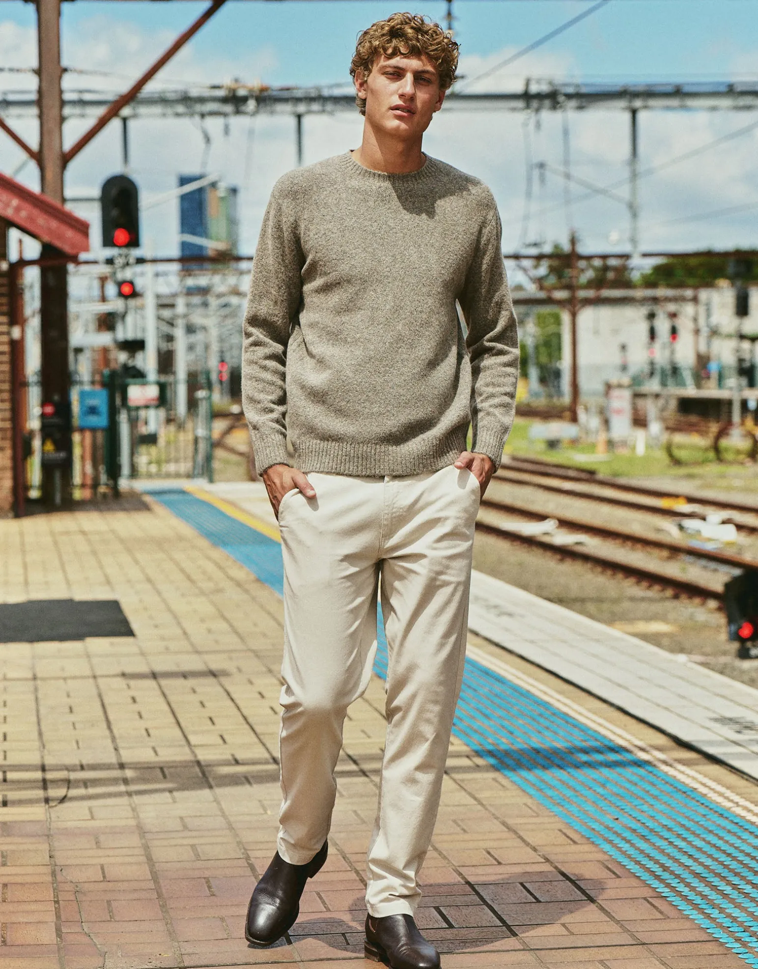 Melange Crew Neck Knit in Khaki
