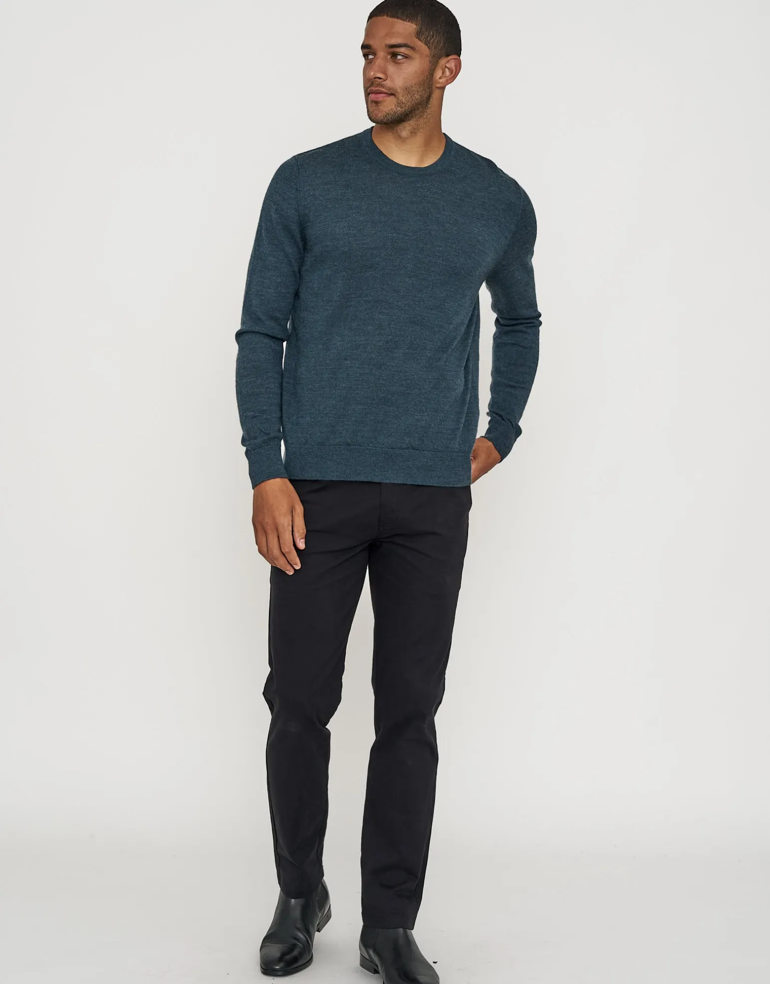 100% Merino Crew Neck Knit Jumper in Charcoal