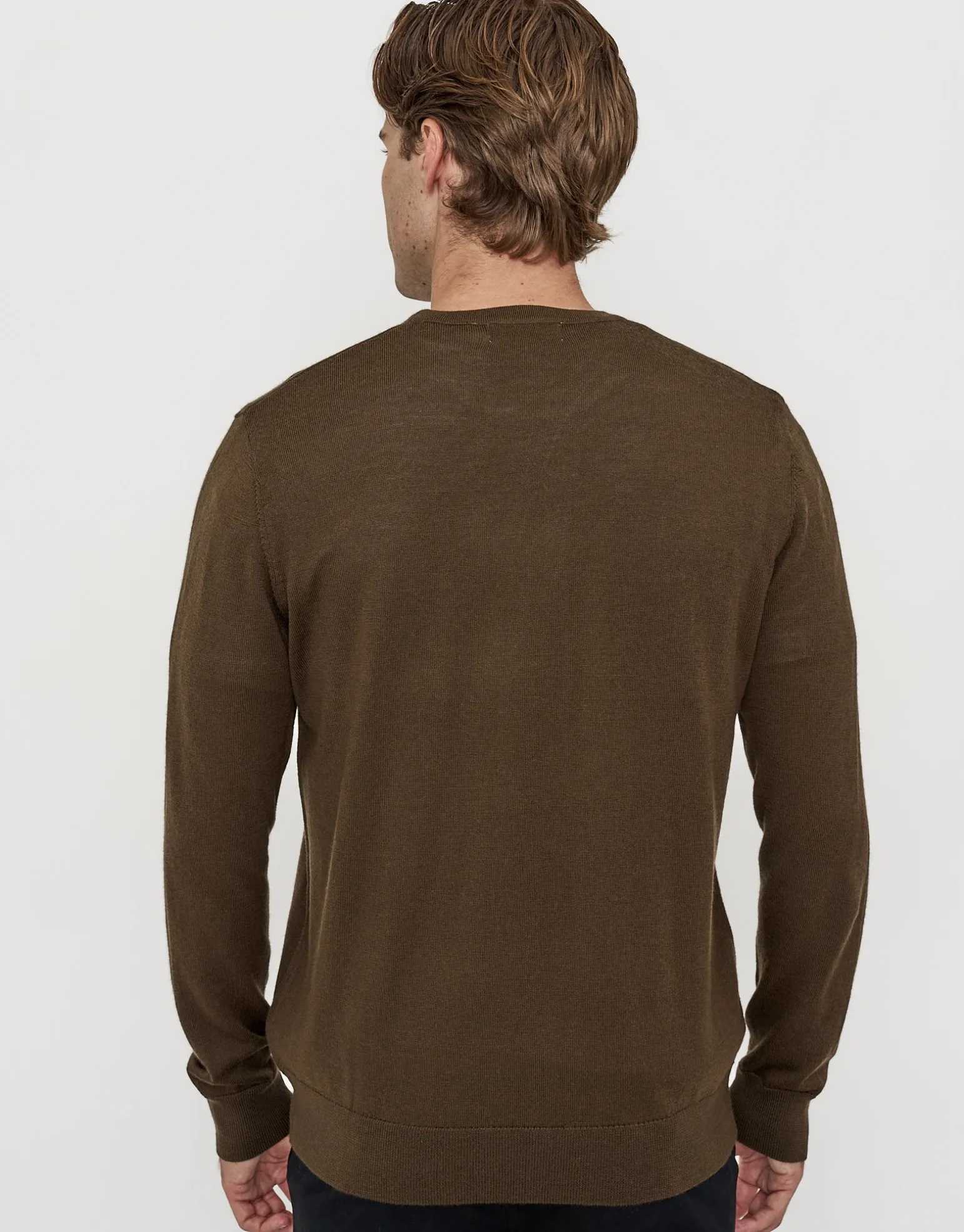 100% Merino Crew Neck Knit Jumper in Chocolate