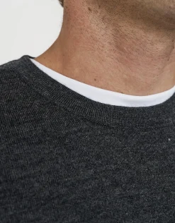100% Merino Crew Neck Knit Jumper in Olive